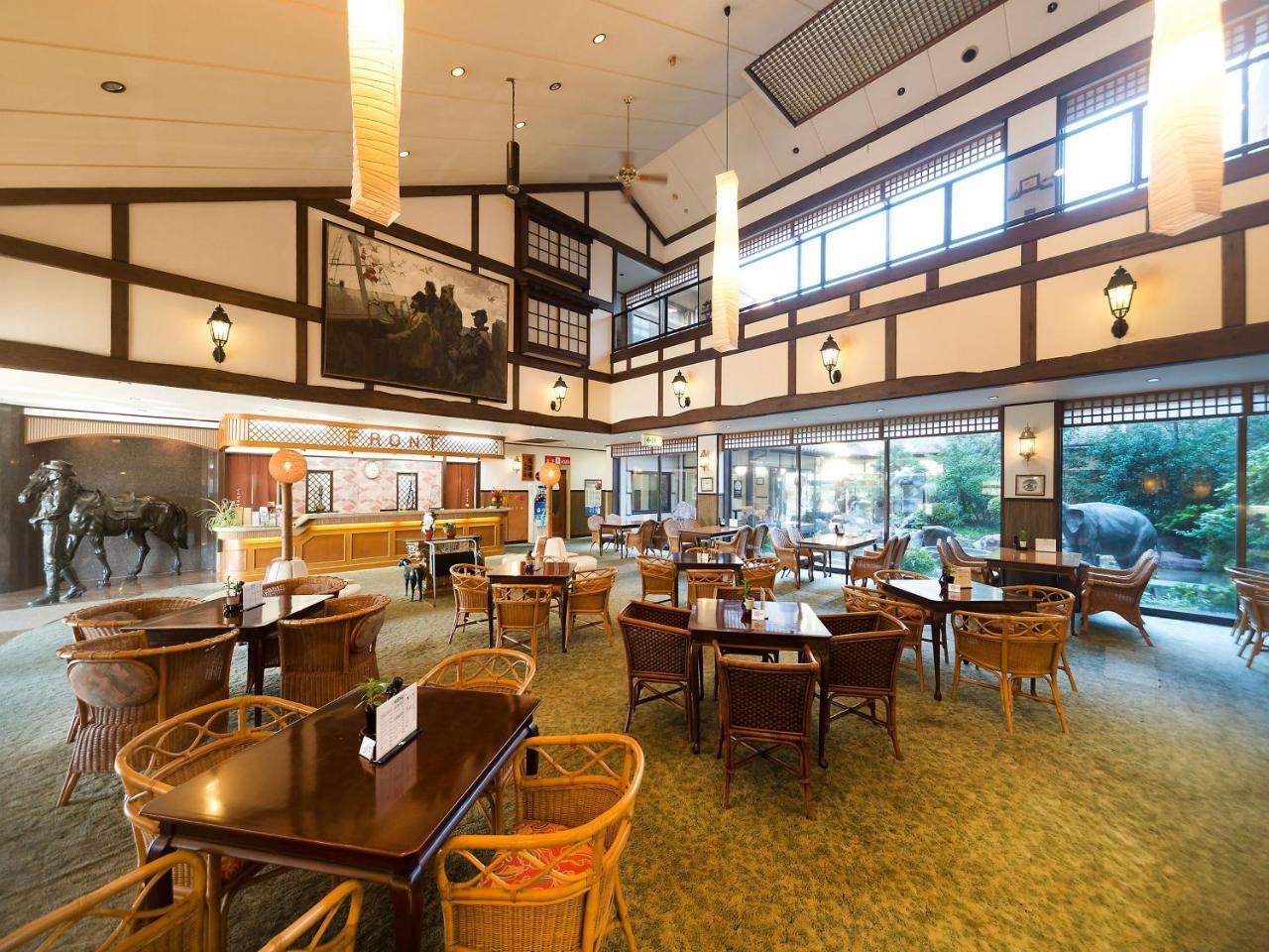 Awara Onsen Hot Spring Koubou Gurabaatei Hotel Buitenkant foto