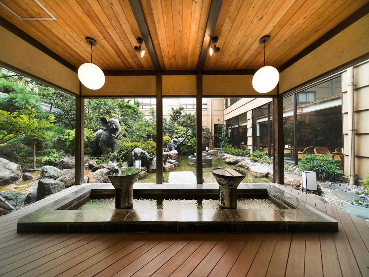 Awara Onsen Hot Spring Koubou Gurabaatei Hotel Buitenkant foto