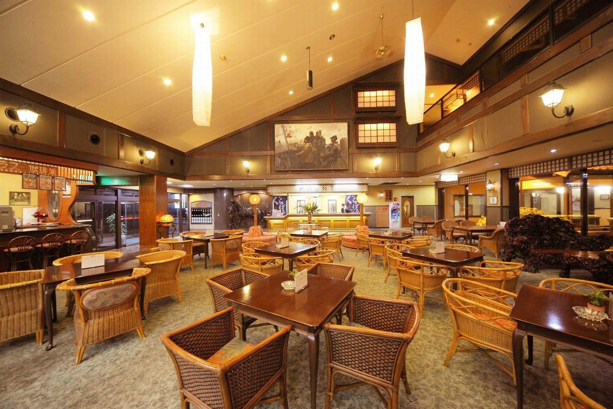 Awara Onsen Hot Spring Koubou Gurabaatei Hotel Buitenkant foto