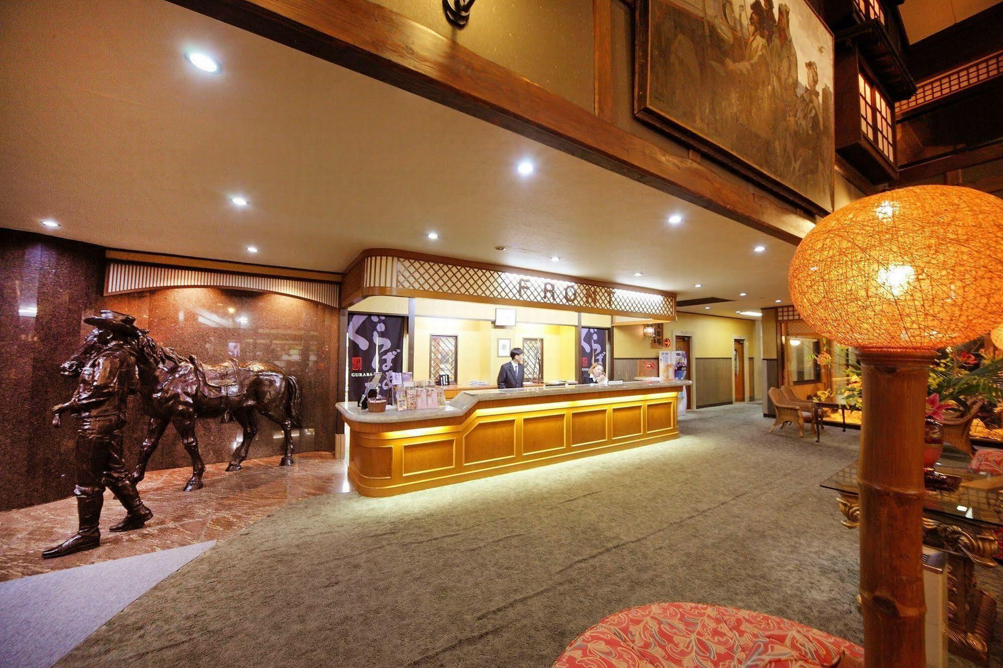 Awara Onsen Hot Spring Koubou Gurabaatei Hotel Buitenkant foto